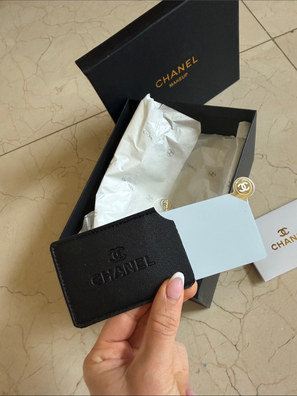 CHANEL compact mirror portable Black Embossed Leather Card Sleeve in box - Picture 3 of 12